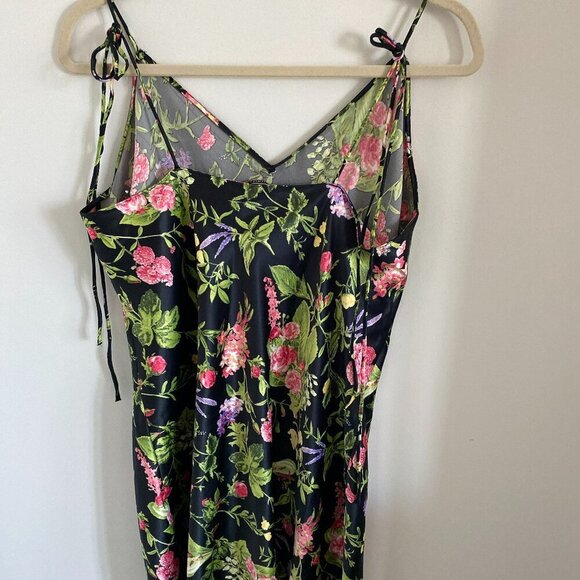 Victoria’s Secret Floral Satin Slip Dress Size XL Shoulder Tie Black EUC - Picture 3 of 6